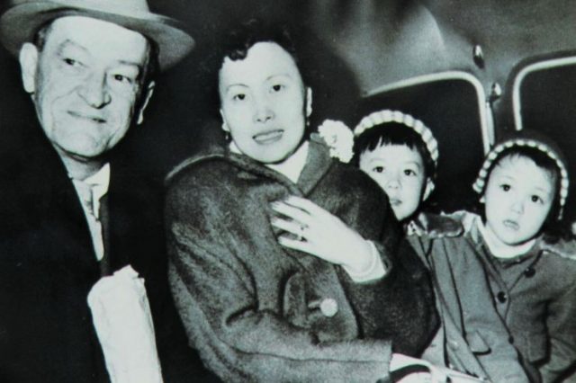 谱写抗战期间的爱情佳话 陈香梅的倾城之恋 谱写抗战期间的爱情佳话 陈香梅的倾城之恋