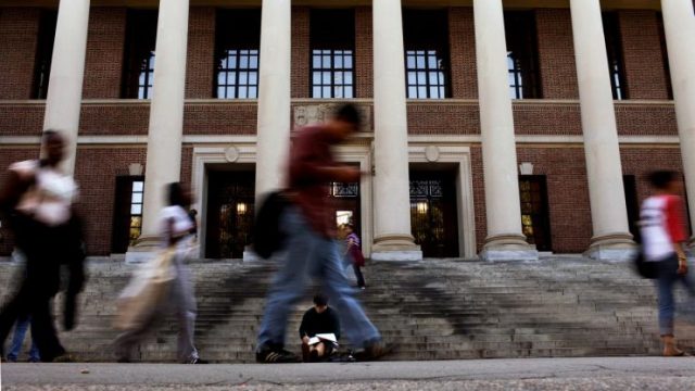全美顶级学府神秘录取程序曝光!华裔哪些学生更容易被录取,大数据告诉你... 全美顶级学府神秘录取程序曝光!华裔哪些学生更容易被录取,大数据告诉你...
