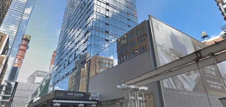 华人被骂：滚回中国！律师：感到威胁应立刻报警