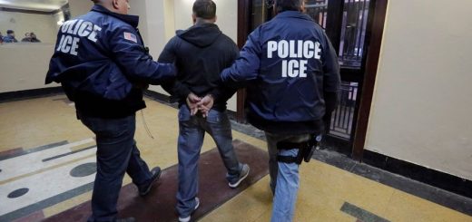 ICE向洛杉矶122个企业发检查通知,这样的行动离亚城还会远吗?