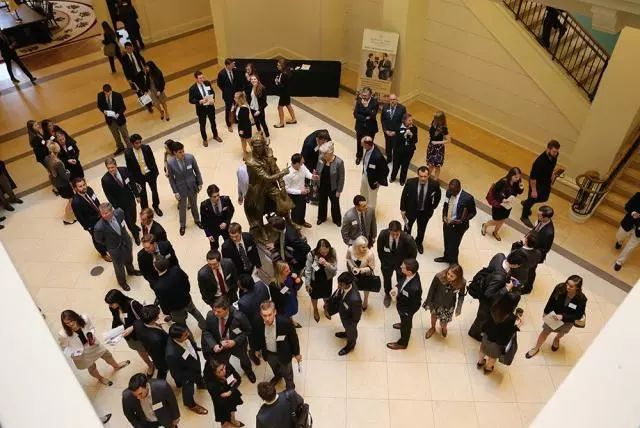 Image result for 美国主流社会