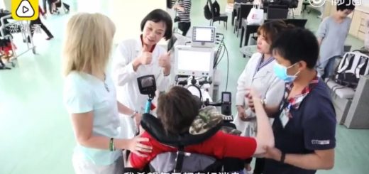 美国15岁瘫痪男孩包机到云南求医,称中国是他最后的希望