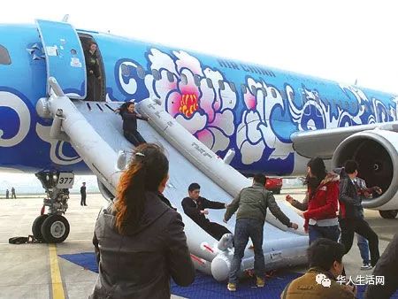 空中惊魂,上海飞纽约波音客机3万尺高空直降,吓得想写遗嘱