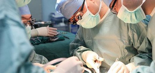 带来新希望!美国完成首例HIV携带者间活体肾脏移植