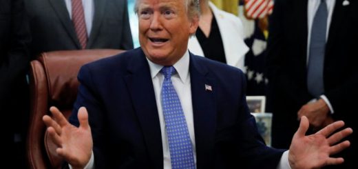 特朗普签署行政令促进经济适用房开发