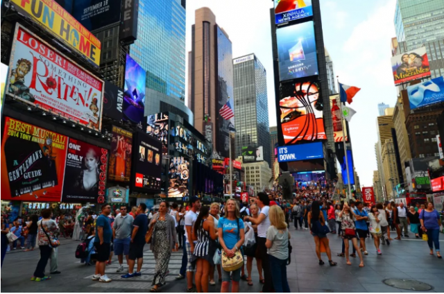 Image result for 中国赴美游客明年或减少200万人,损失将达110亿美元