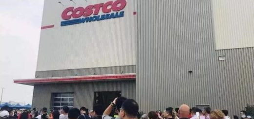 崩了!刷三观!网瘫路堵,警员紧急出动,Costco开业半天被迫紧急关门,不是购物,是来送命