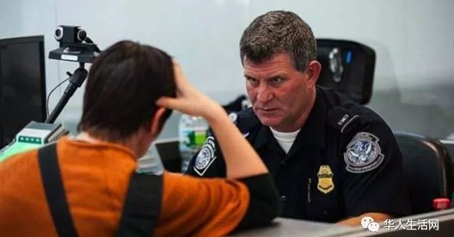 绿卡也不行！2年6进小黑屋，海关专门“刁难”这些人