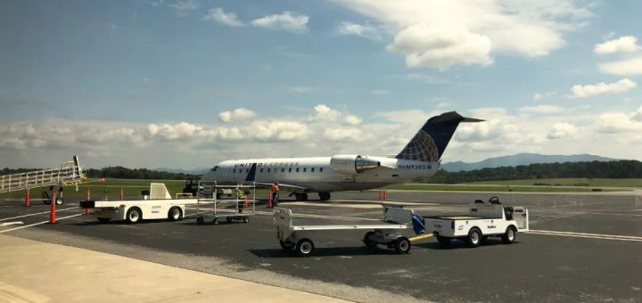 为什么一说高铁美国人但笑不语,但是逼急了的话……