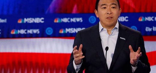 抵制!杨安泽不满受MSNBC不公待遇,要求公开道歉