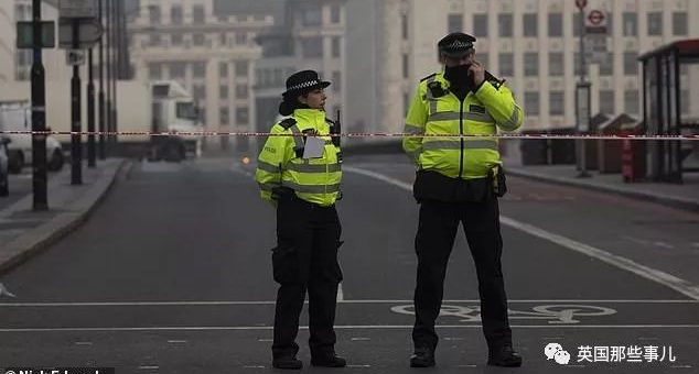 判了16年的恐怖分子，却让他提前8年出狱再次袭击杀人... 美国千万别学！！！