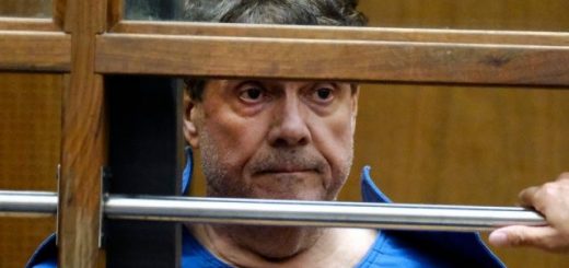 南加大狼医案又有新进展 法官裁定2.15亿和解