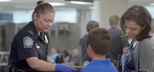 注意,美海关要求父母为幼儿护照代签名,后果很严重