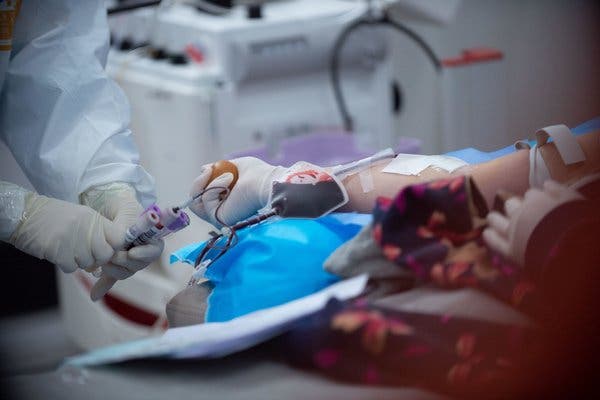 A recovered coronavirus patient donated plasma at the Hainan Blood Center in Haikou, China, in February.