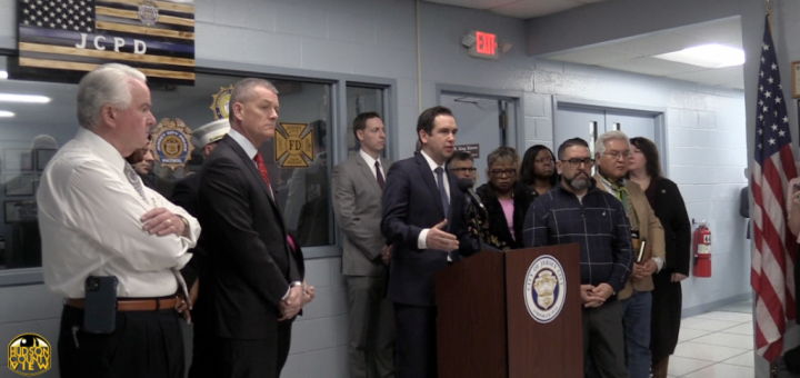 Image result for Jersey City mayor announces curfew on bars, nightclubs