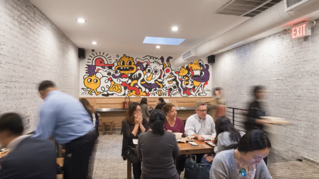 西安名吃关闭布鲁克林门店 老板:许多门店都将不再回归 西安名吃关闭布鲁克林门店 老板:许多门店都将不再回归_图1-3