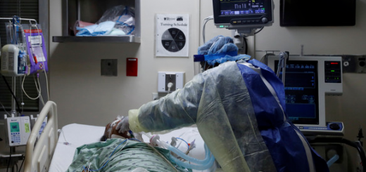 住院62天战新冠，西雅图大爷收百万天价账单，一分不用花