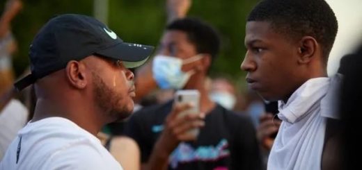 街头16岁非裔少年,“美国后浪”怒吼老哥一夜爆红