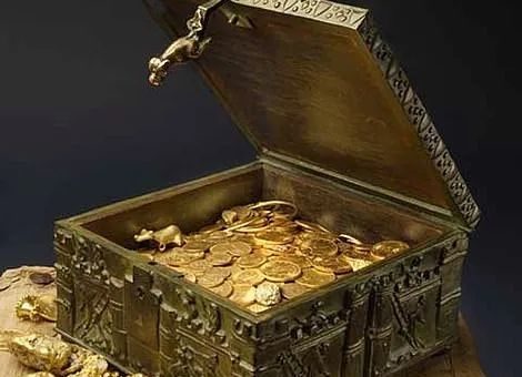 美国大爷在山中藏了价值百万的宝藏，十年后终于有人找到了?!