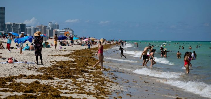 New York, New Jersey and Connecticut to quarantine visitors from ...